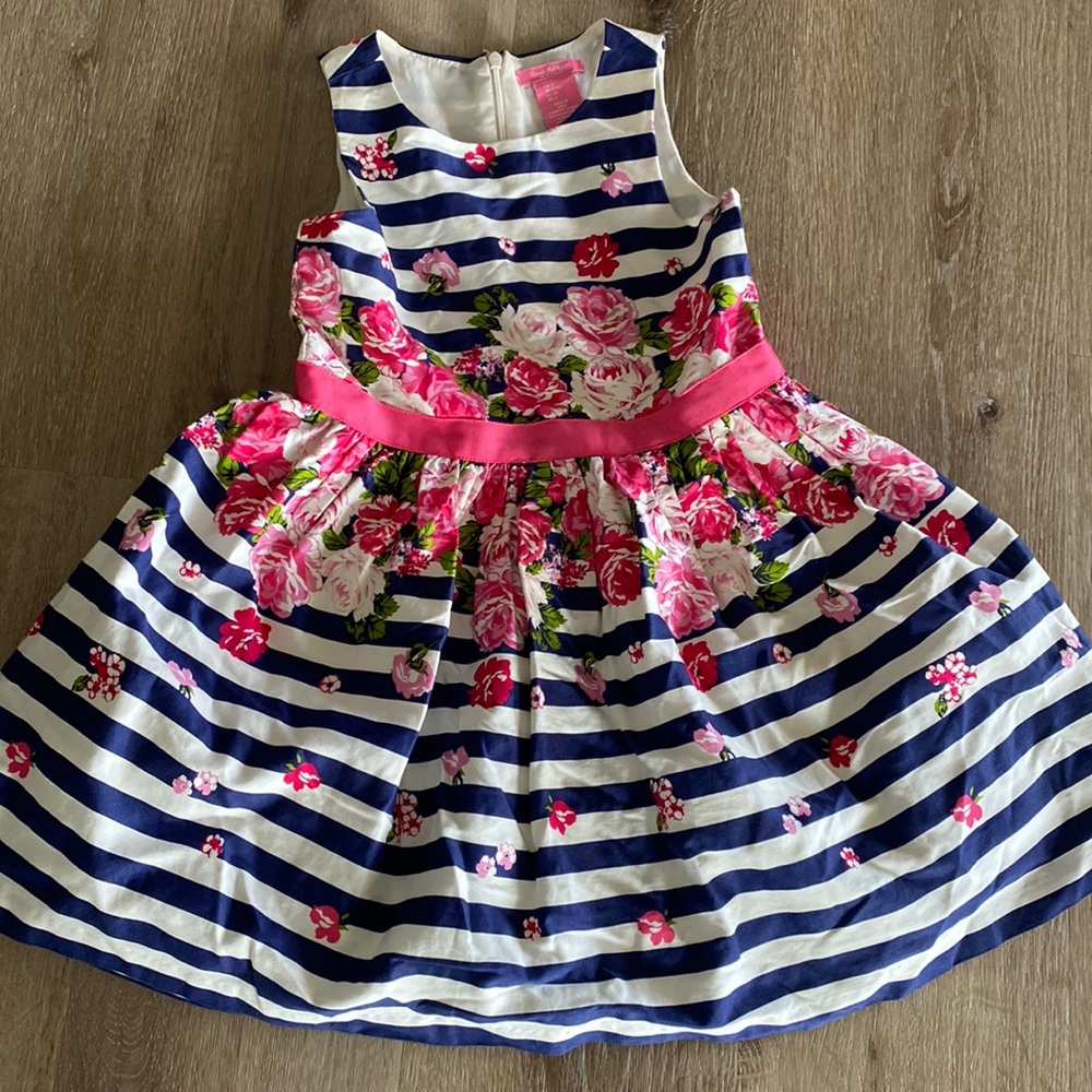 Isaac Mizrahi party dress size 6.